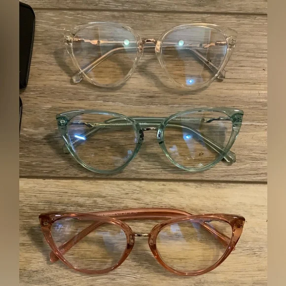 prive revaux | Accessories | Prive Revaux X Dove The Modern  display picture 2